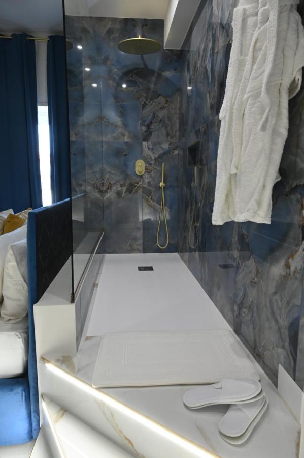 Nm Luxury Suites Pompeya Exterior foto